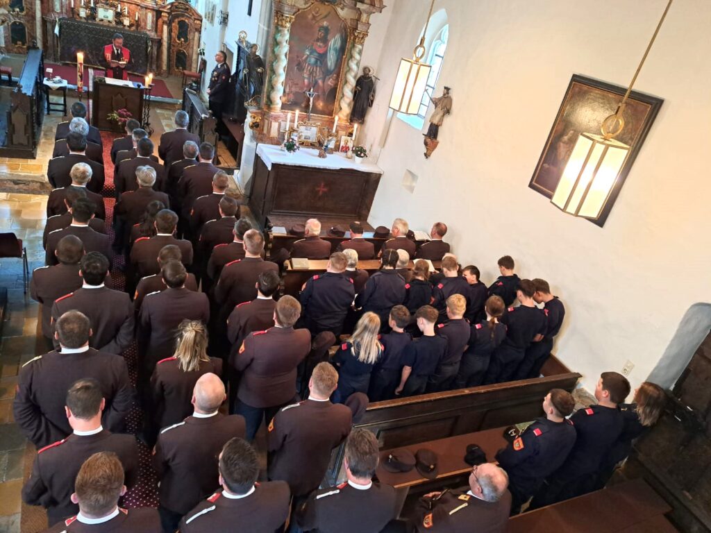 Feuerwehren Preinsbach und Boxhofen feierten Florianimesse in der St. Agatha-Kirche